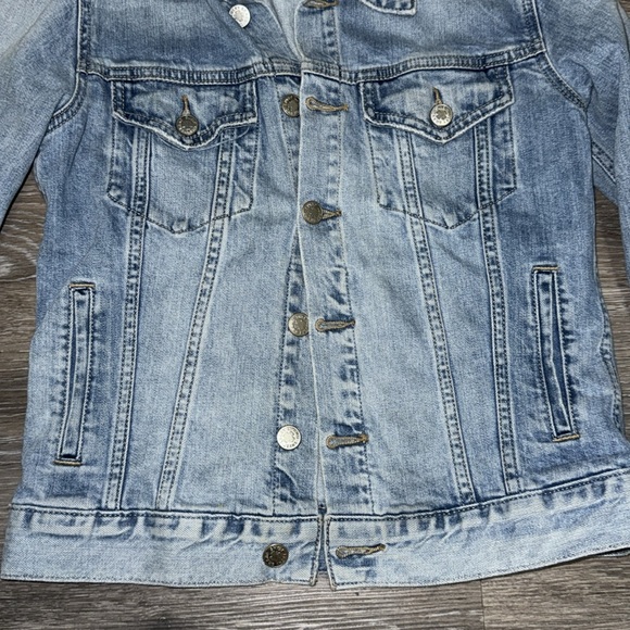 Lucky Brand The Tomboy Trucker Jean Jacket - Picture 3 of 11